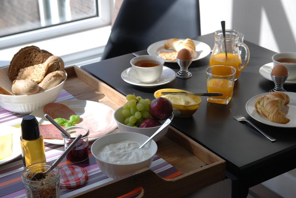 Bed & Breakfast Obrechtstraat Хага Екстериор снимка